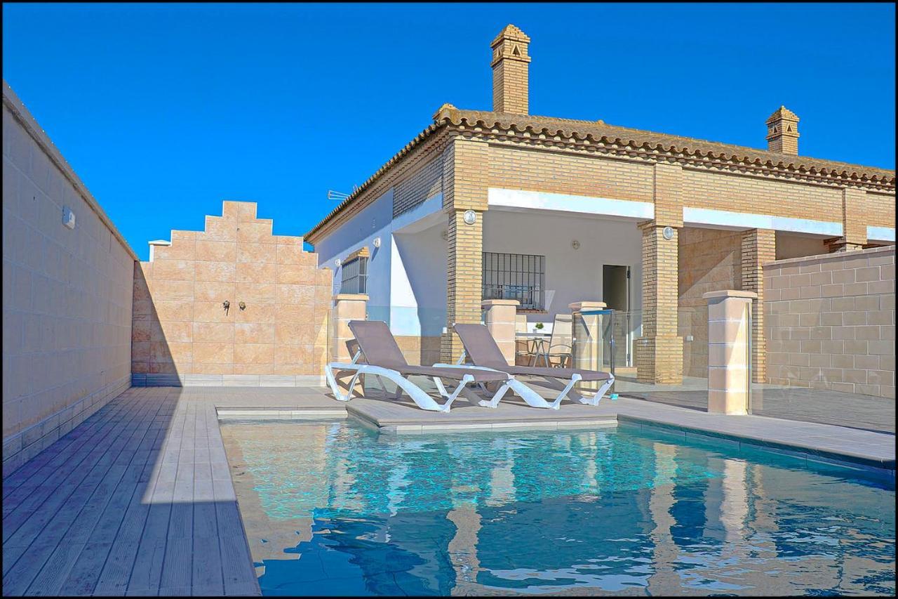 Chalet Penuelas Con Piscina Кониль-де-ла-Фронтера Экстерьер фото