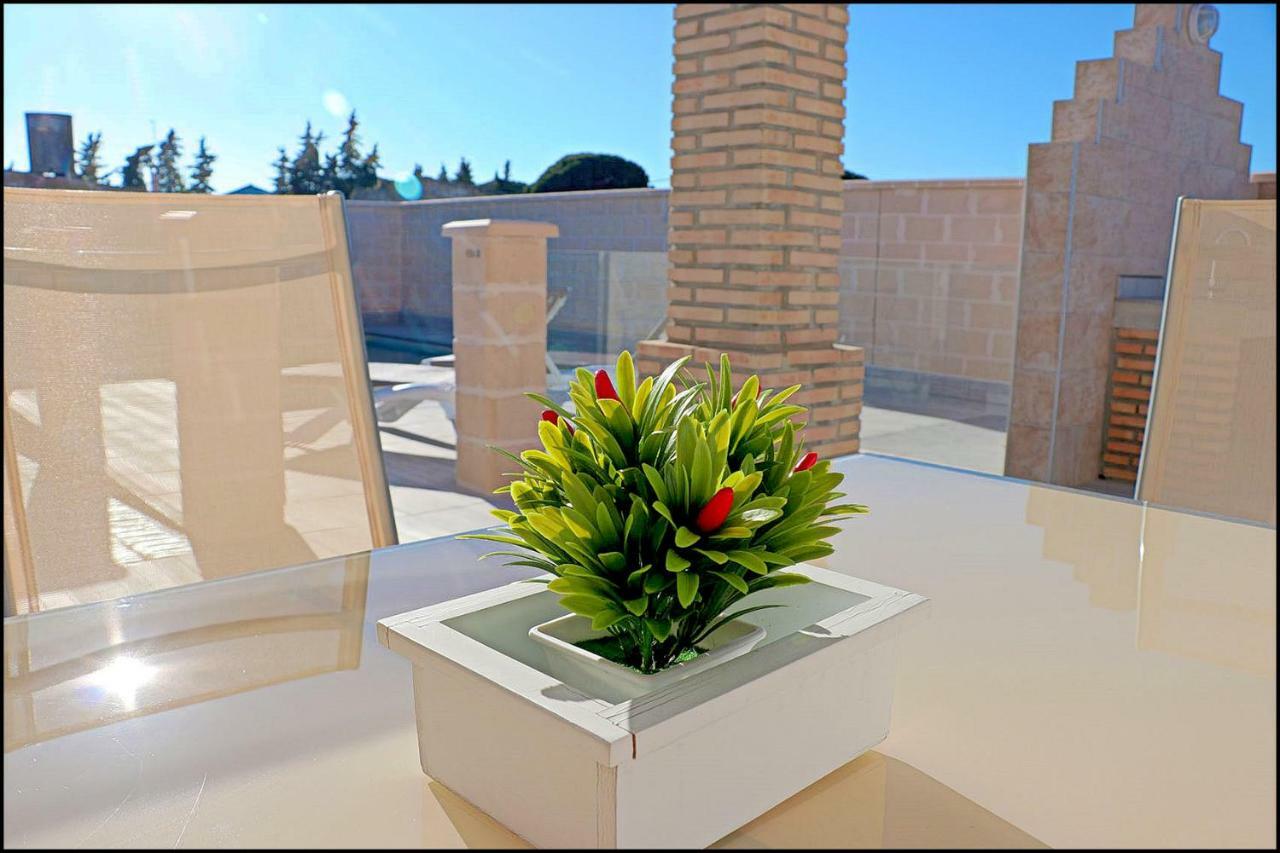 Chalet Penuelas Con Piscina Кониль-де-ла-Фронтера Экстерьер фото