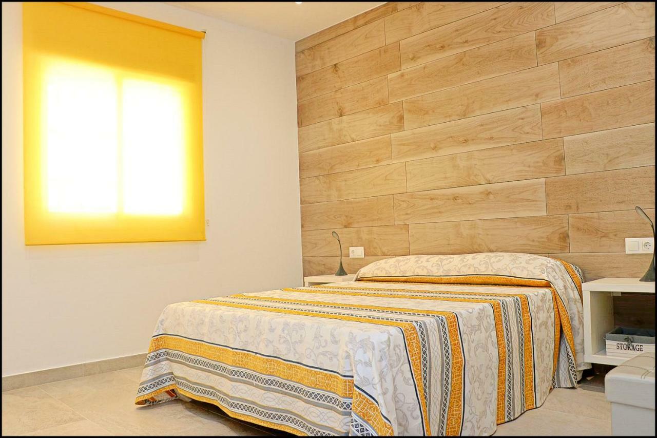 Chalet Penuelas Con Piscina Кониль-де-ла-Фронтера Экстерьер фото
