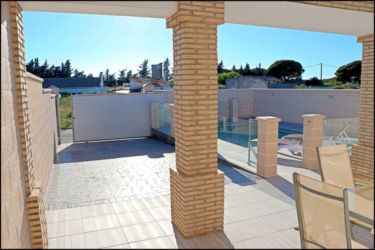 Chalet Penuelas Con Piscina Кониль-де-ла-Фронтера Экстерьер фото